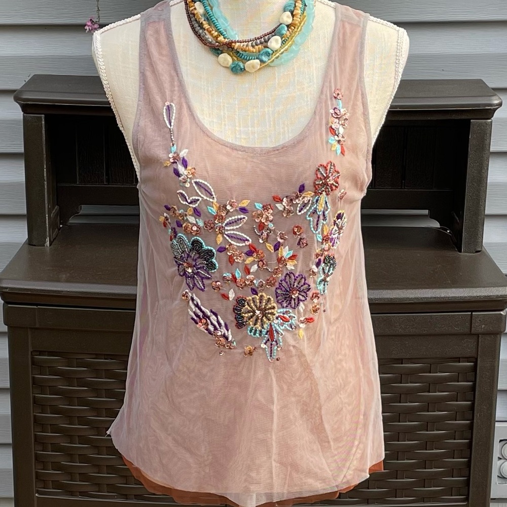 Zinc, sheer 2-layer camisole w/embroidered design and sequins. Size X-LG.